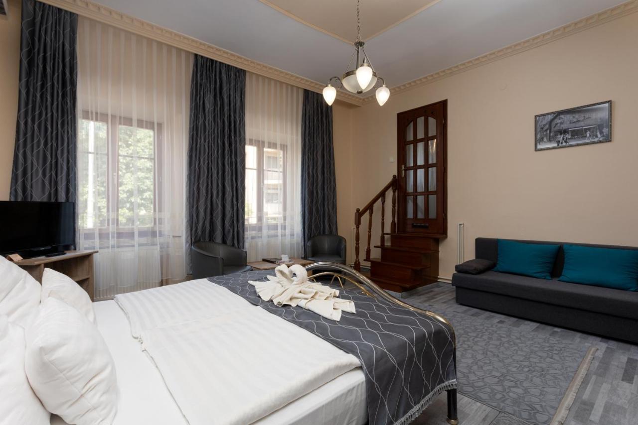 Illes Hotel Szeged Exterior foto